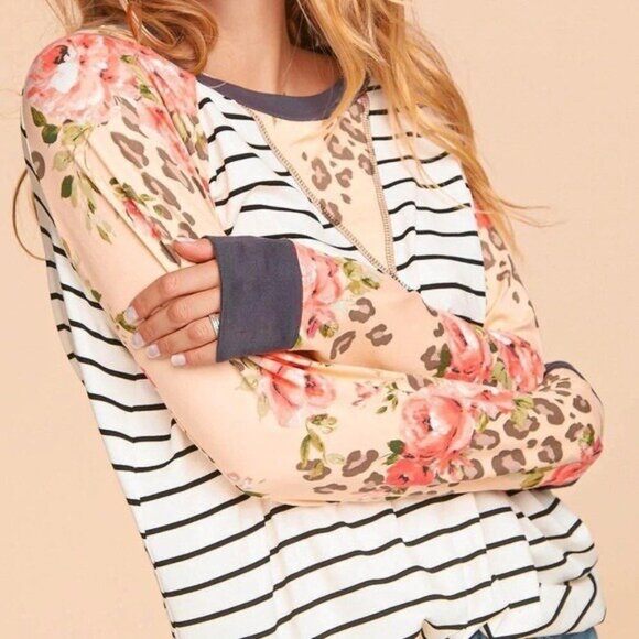 Striped Animal Floral Print Long Sleeve Shirt Women Small New Gray Peach - Picture 12 of 16